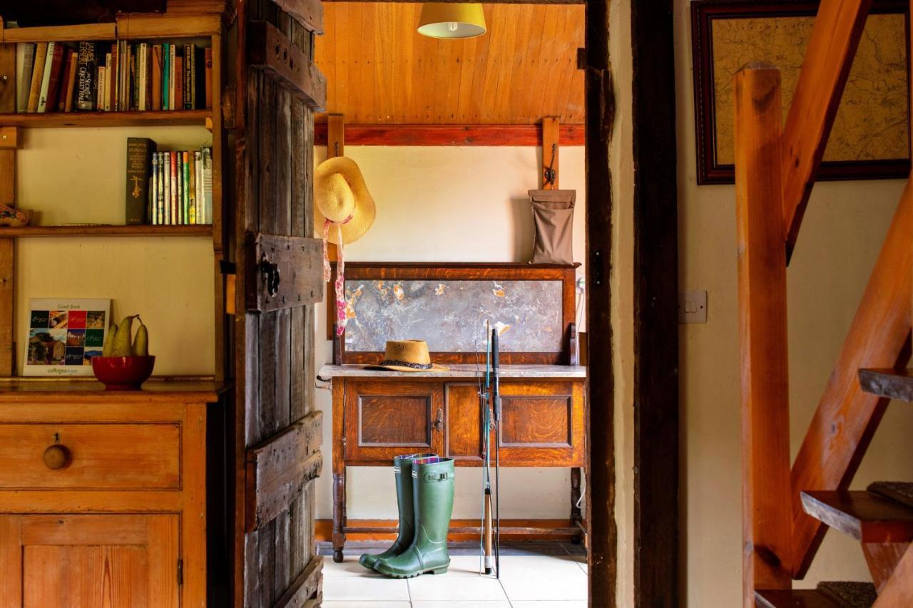 Finest Retreats - Great Cantal Granary Llandrindod Wells Esterno foto
